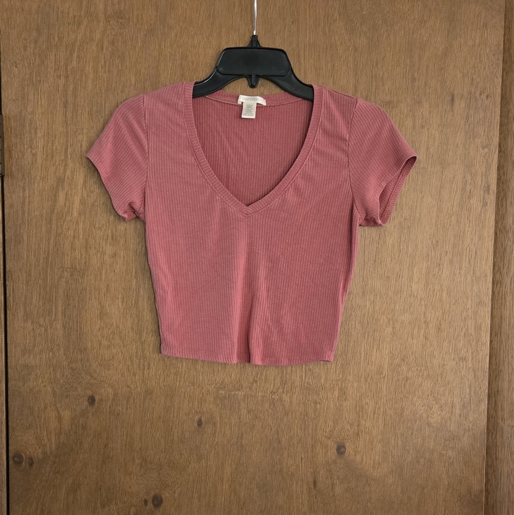 Bozzolo Mauve V-Neck Ribbed Crop Top